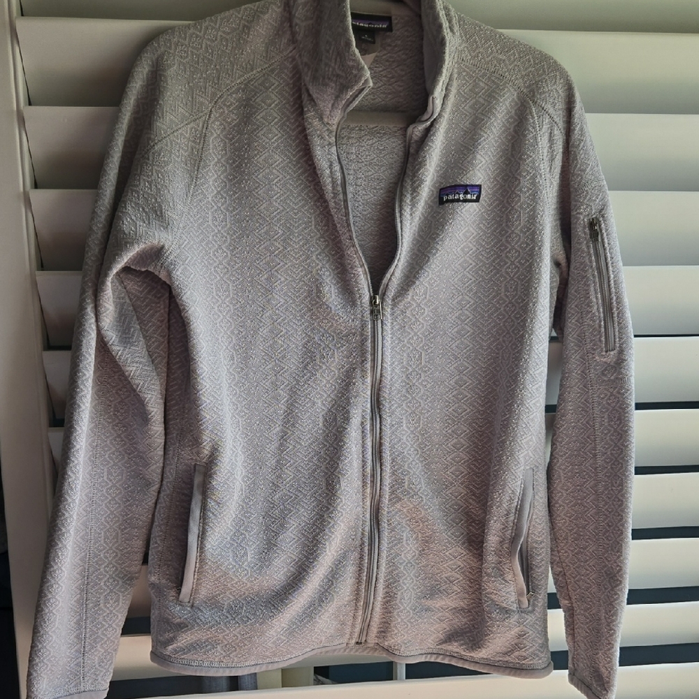 Patagonia Light Gray Patterned Jacket - image 1